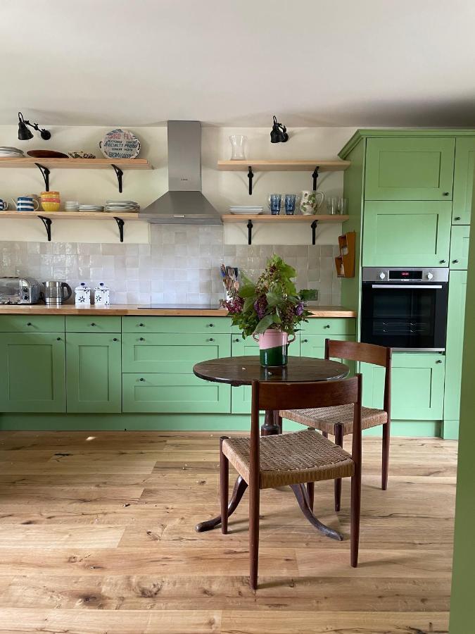 Peaceful Cottage With Private Garden Hailsham Bagian luar foto